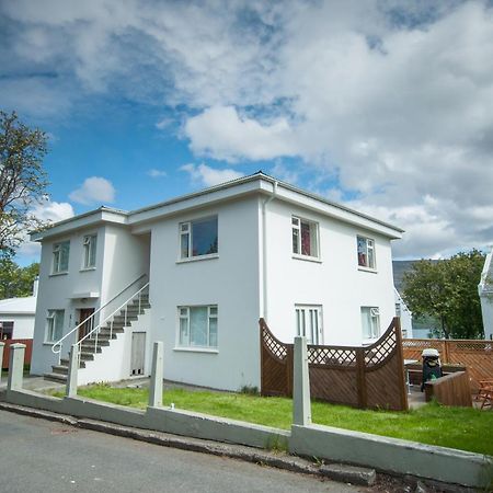 Pearl Of The North Apartments Akureyri Exteriör bild
