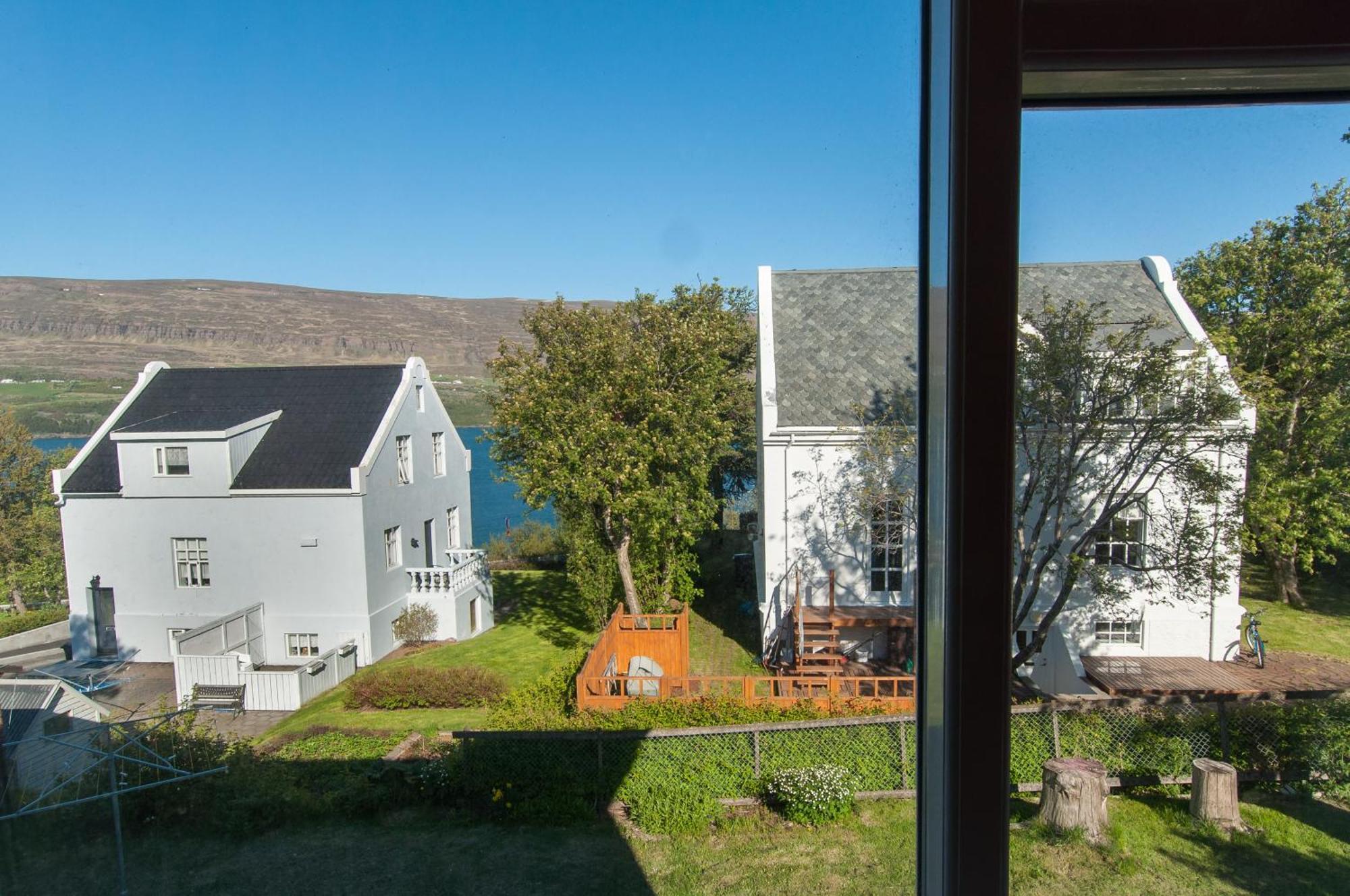 Pearl Of The North Apartments Akureyri Exteriör bild